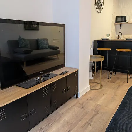 Precioso Estudio, Loft De Diseno En アパート *